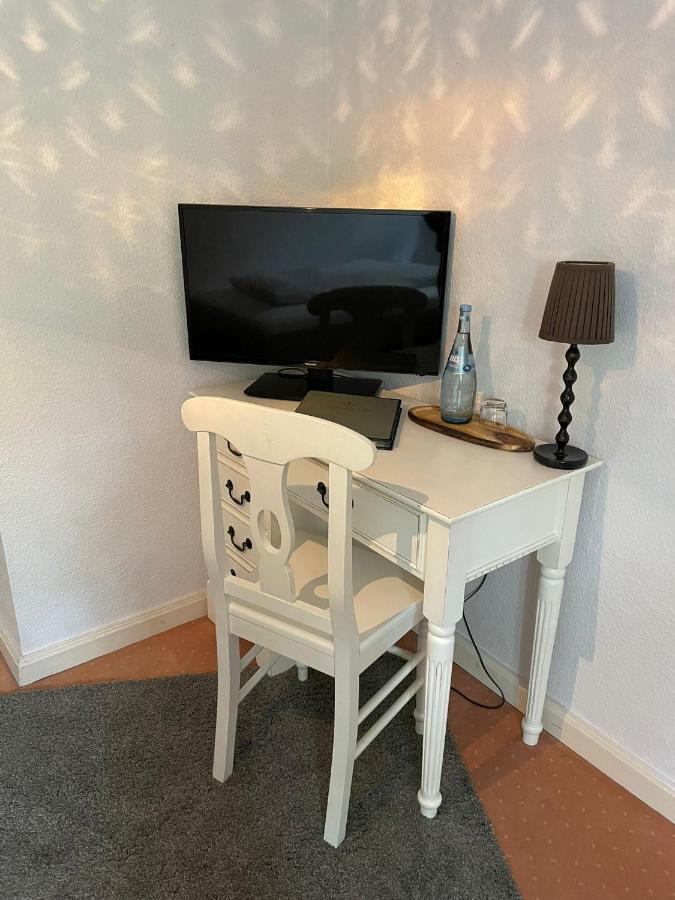 Jagdschloesschen Schwartow Hotel Boizenburg Bagian luar foto