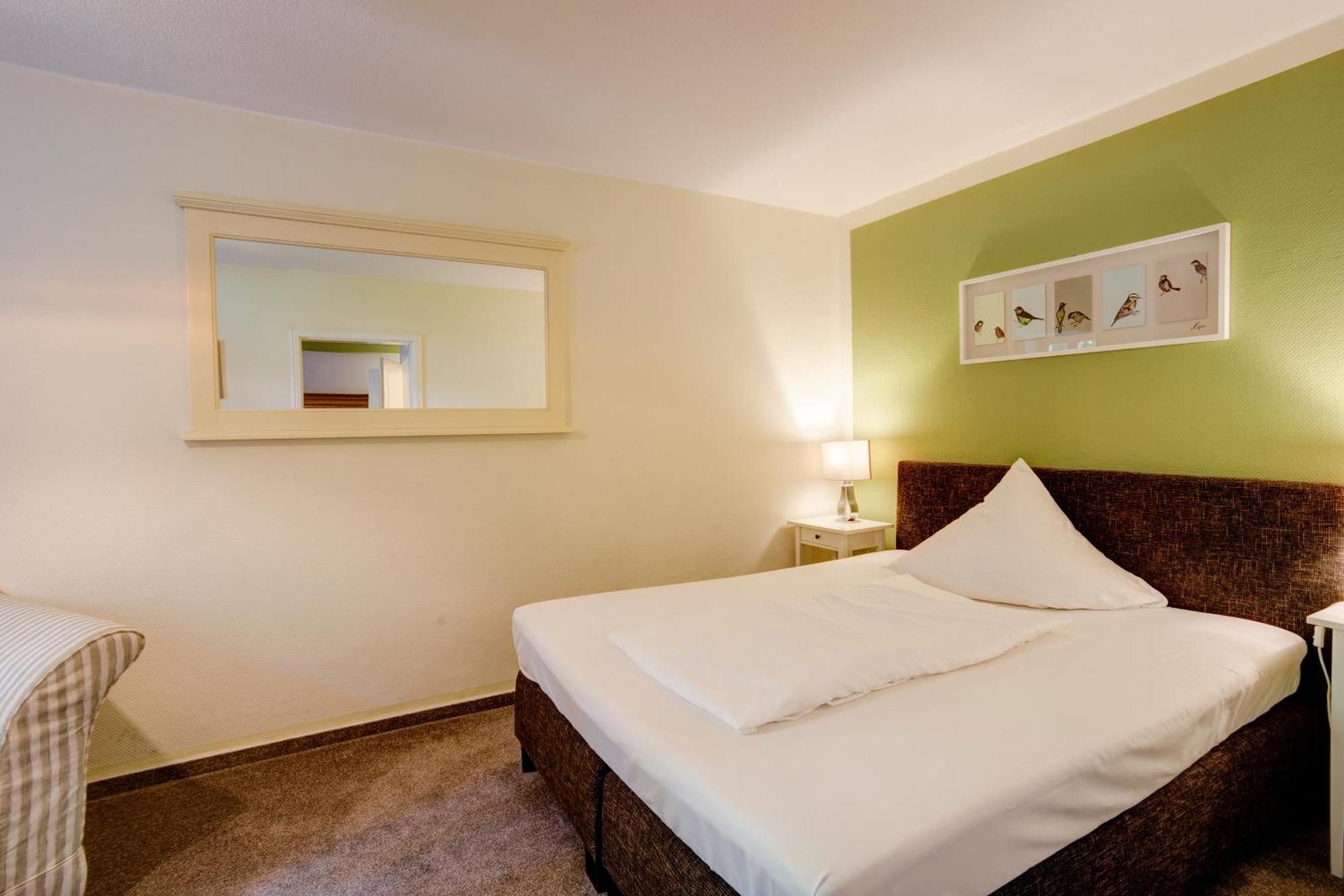 Jagdschloesschen Schwartow Hotel Boizenburg Bagian luar foto